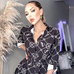 CHAIN PRINTED SHIRT DRESS